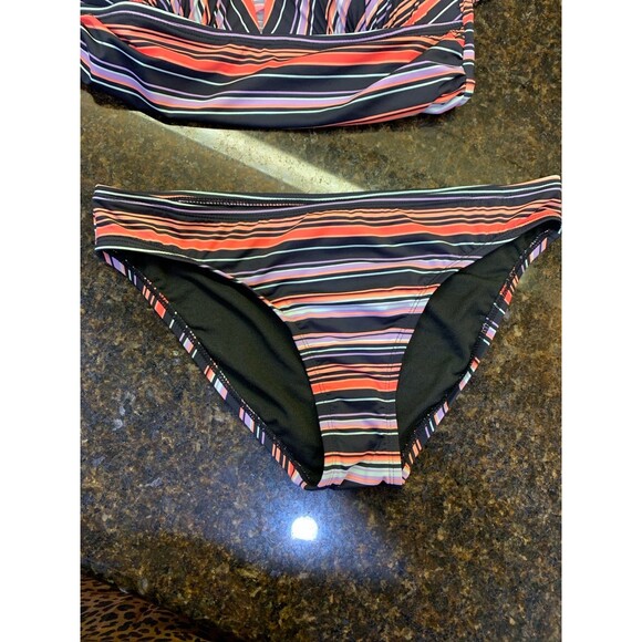 Gibson & Latimer Multi Molded Ruched Tie Neck Halterkini Swim Set XS NWT - Picture 7 of 10